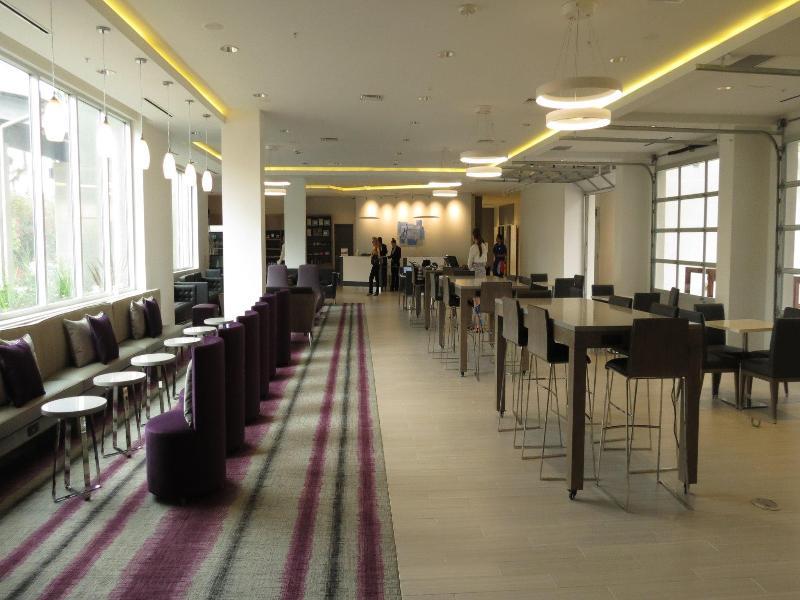 Holiday Inn Express & Suites San Diego - Mission Valley By Ihg Dış mekan fotoğraf
