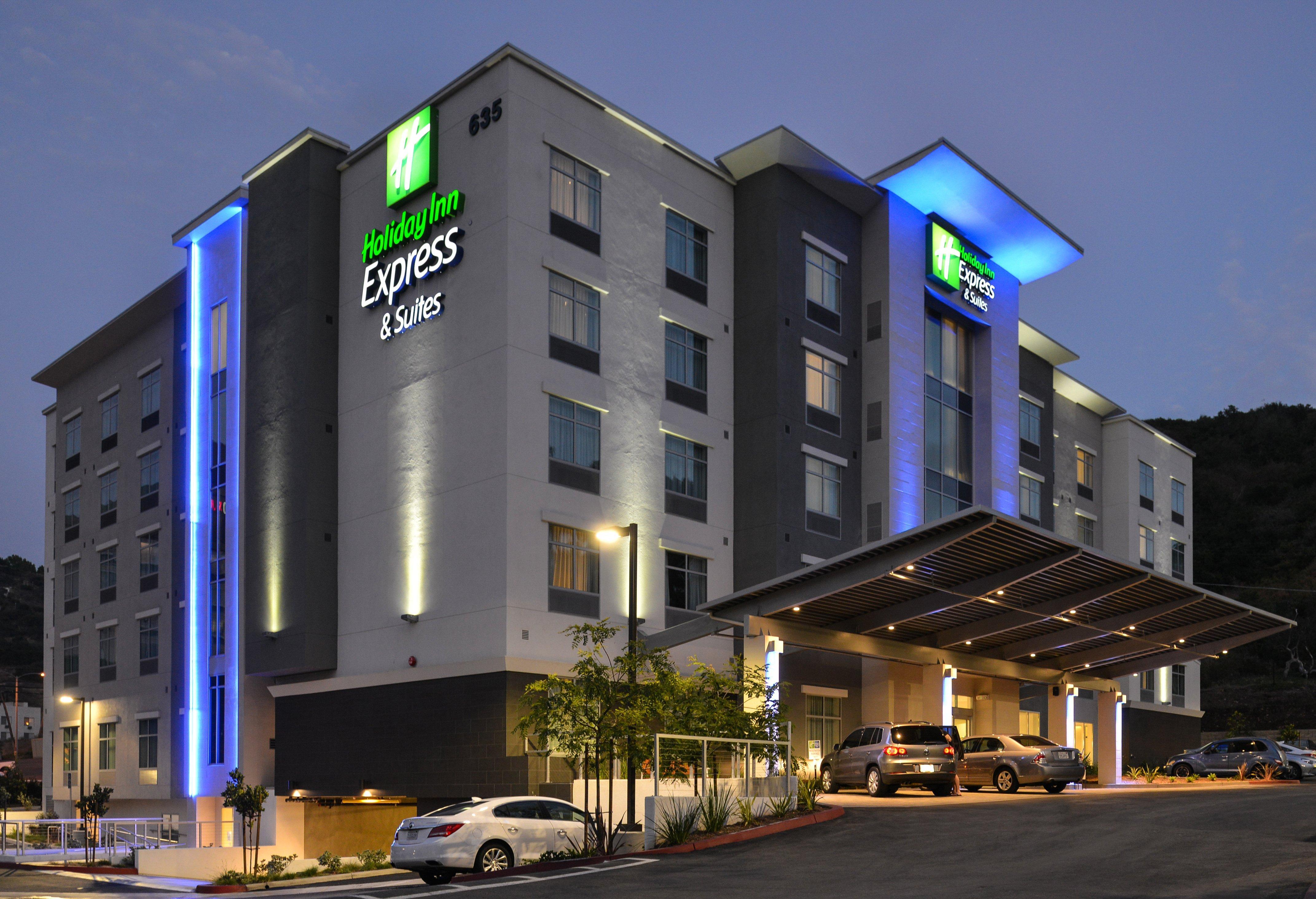 Holiday Inn Express & Suites San Diego - Mission Valley, An Ihg Hotel Dış mekan fotoğraf